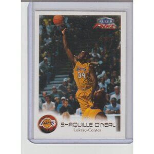 Shaquille O'Neal 1999-00 Fleer Focus #72